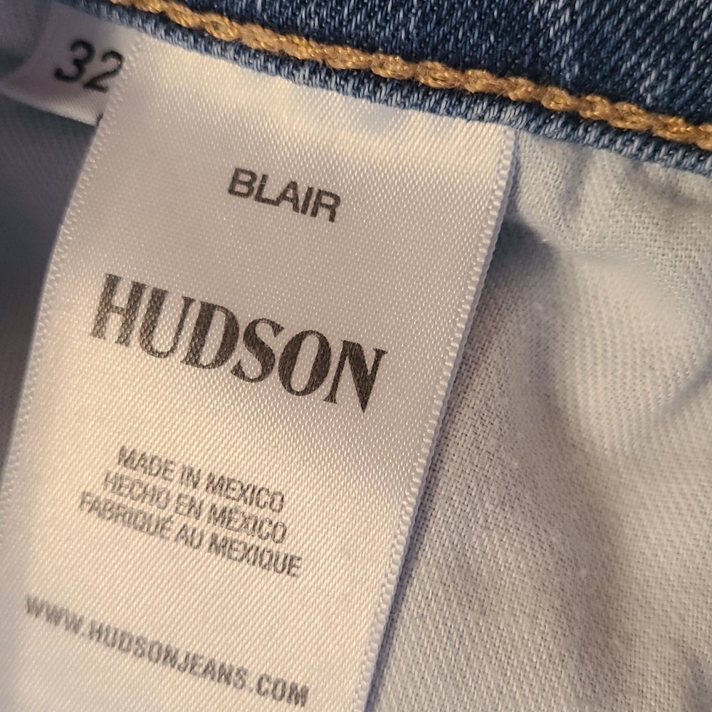 Hudson Blair Cropped Flare - Picture 7 of 10